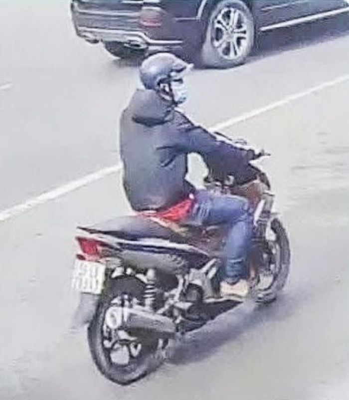 Phúc dùng xe máy tẩu thoát và bị bắt khi đang lẩn trốn tại TPHCM