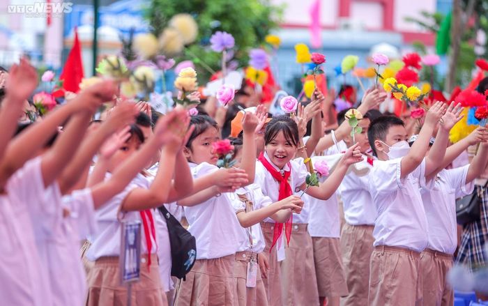 Nhiều phường, xã trên địa bàn Hà Nội đang đồng loạt triển khai đề án sắp xếp hệ thống trường công lập theo mô hình đa cơ sở và trường nhiều cấp học. (Ảnh minh họa)
