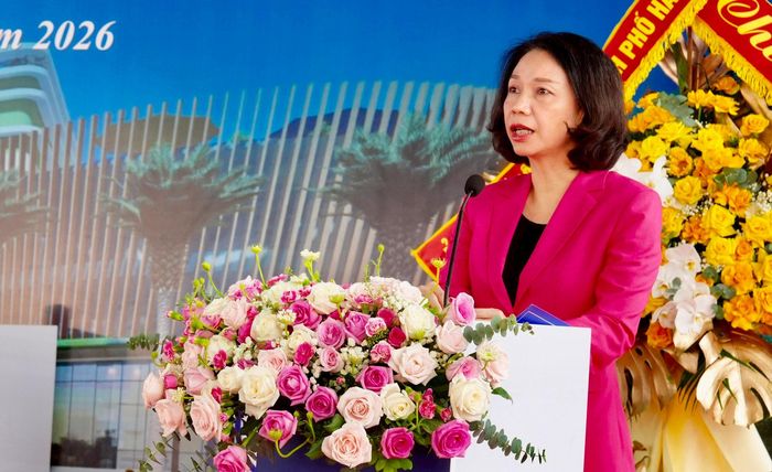 Phó Chủ tịch UBND thành phố Hà Nội Vũ Thu Hà phát biểu. Ảnh: Hữu Tiệp