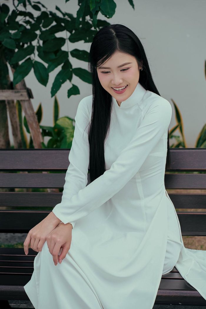 Cô vừa hoàn thành kỳ thi tốt nghiệp THPT và đang chờ kết quả chính thức cho nguyện vọng ngành Y khoa - Răng Hàm Mặt.