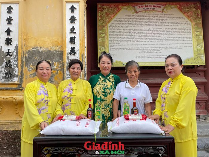 CLB liên thế hệ tự giúp nhau phường Hải An đã trở thành mái nhà chung của nhiều người cao tuổi và các hoàn cảnh khó khăn trên địa bàn. Ảnh: TD