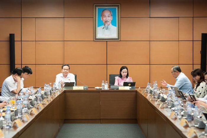 Chủ tịch Quốc hội Trần Thanh Mẫn tham gia thảo luận tại Tổ 2. Ảnh: Media Quốc hội