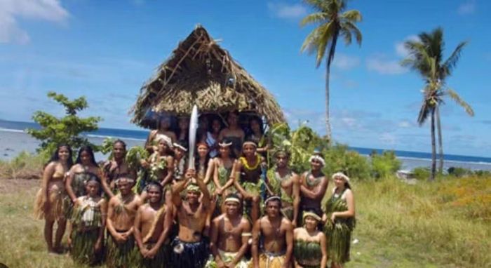Trước đây, tên "Nauru" được quốc tế sử dụng chủ yếu vì dễ đọc hơn đối với người nước ngoài, thay vì phản ánh đúng tên gọi bản địa.