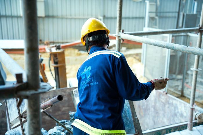 Lãi sau thuế quý II/2026 của Xây dựng Hòa Bình giảm đến 55% so với cùng kỳ. Ảnh: HBC.