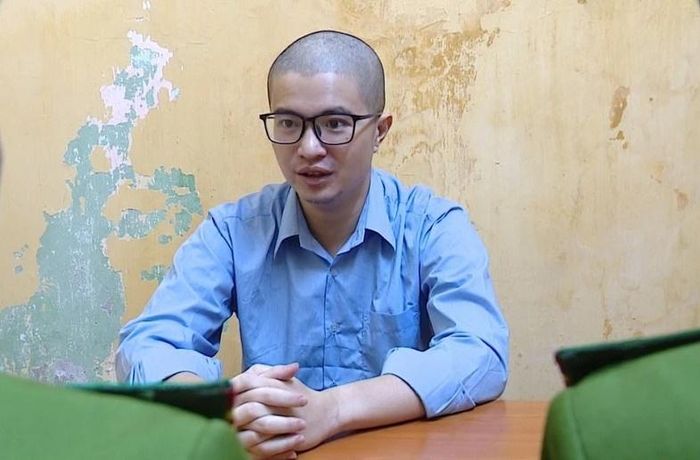  Trong vụ án Phó Đức Nam (tức Mr Pips) và các đồng phạm, VKSND TP Hà Nội truy tố Phó Đức Tuấn về "Tội chứa chấp tài sản do người khác phạm tội mà có" (theo quy định tại Điều 323 Bộ luật Hình sự). Ảnh: CACC. 