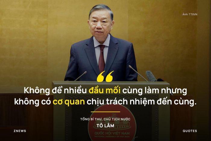  Thứ hai, khẩn trương cụ thể hóa đồng bộ các quyết sách thành chương trình, kế hoạch hành động sát thực tiễn, có trọng tâm, trọng điểm, rõ thứ tự ưu tiên và liên thông giữa các nhiệm vụ. Nhiệm vụ cùng mục tiêu, đối tượng, địa bàn phải được tích hợp; nội dung chồng chéo phải được xử lý; nguồn lực phải điều phối theo mục tiêu chung. Không để nhiều đầu mối cùng làm nhưng không có cơ quan chịu trách nhiệm đến cùng. 