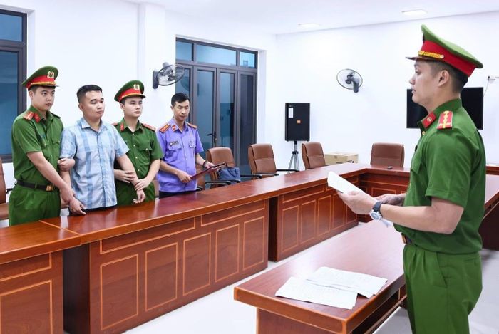  Nguyễn Hà Duy, giáo viên trường THPT chuyên Tuyên Quang, bị khởi tố. Ảnh: Công an tỉnh Tuyên Quang.