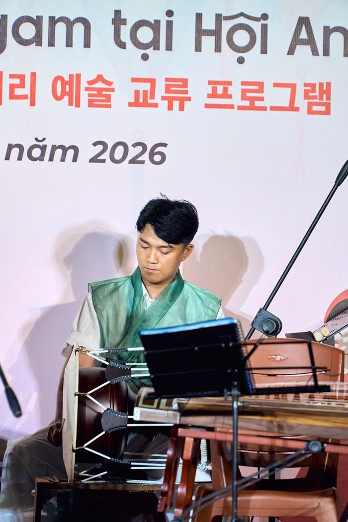 Nhiều nghệ sĩ đã dành được các giải thưởng danh giá trong biểu diễn nhạc cụ truyền thống tham gia chương trình