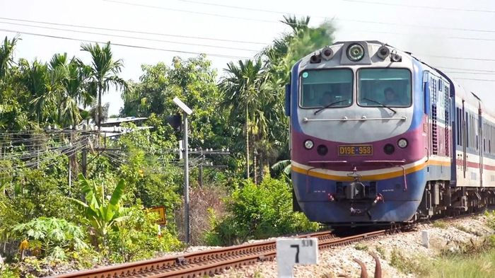 Việc xóa bỏ lối đi tự mở góp phần lập lại trật tự an toàn giao thông trên tuyến đường sắt Bắc - Nam