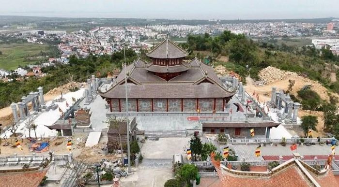 Một phần công trình kiến trúc chùa, tháp Tường Long. Ảnh: Vĩnh Quân