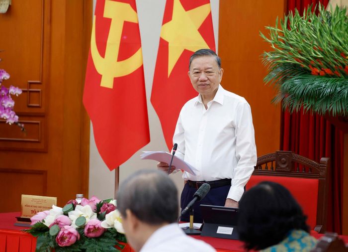 Tổng Bí thư, Chủ tịch nước Tô Lâm, Trưởng Ban Chỉ đạo Trung ương về tổng kết thực tiễn và nghiên cứu sửa đổi, bổ sung Điều lệ Đảng phát biểu chỉ đạo. Ảnh: Thống Nhất – TTXVN