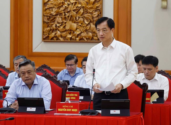 Đồng chí Nguyễn Duy Ngọc, Ủy viên Bộ Chính trị, Bí thư Trung ương Đảng, Trưởng Ban Tổ chức Trung ương, Phó Trưởng Ban Thường trực Ban Chỉ đạo phát biểu. Ảnh: Thống Nhất - TTXVN