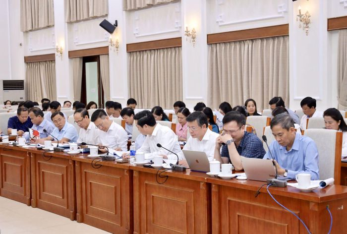 Các đại biểu tham dự hội nghị