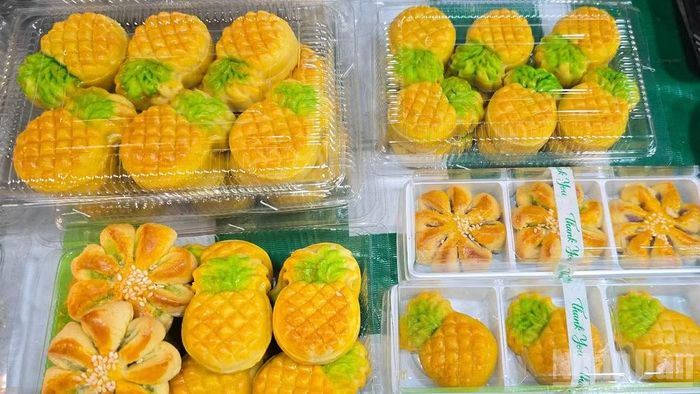 Bánh khóm Tắc Cậu.