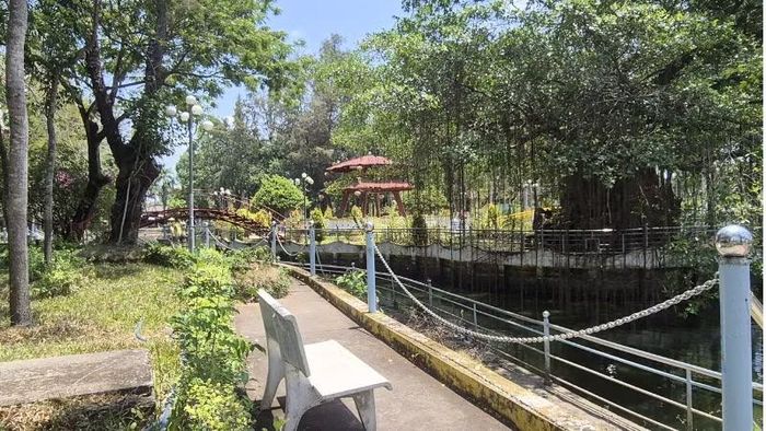 Một góc Hồ Nước Ngọt vắng người. (Ảnh: Quang Tuấn)