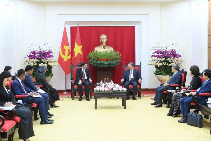 Quang cảnh cuộc tiếp.
