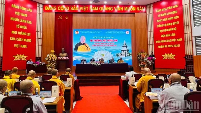 Quang cảnh buổi hội thảo khoa học.