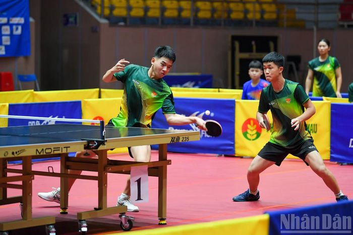  Song cặp đôi Nguyễn Hồng Duy-Lê Hoài Hải của Quân đội 1 sớm lấy lại tinh thần để ấn định chiến thắng chung cuộc. 