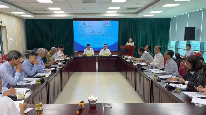 Hội thảo “Đóng góp ý kiến dự thảo Luật Dầu khí (sửa đổi)”.