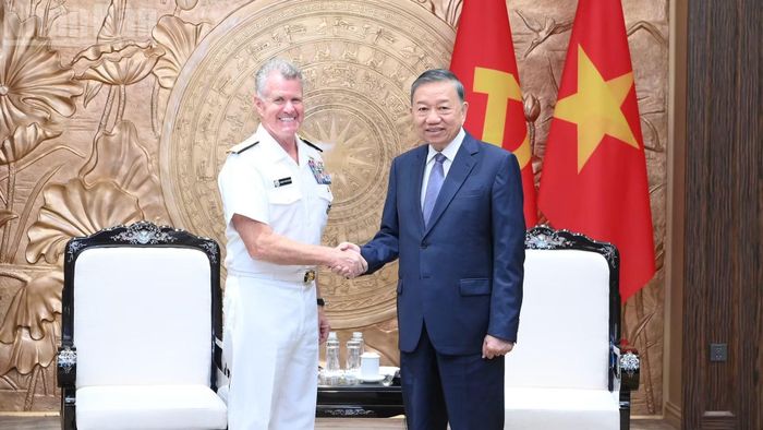 Tổng Bí thư, Chủ tịch nước Tô Lâm tiếp Đô đốc Samuel Paparo, Tư lệnh Bộ Chỉ huy Thái Bình Dương Hoa Kỳ. (Ảnh: ĐĂNG KHOA)