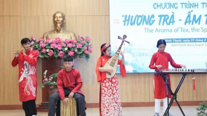 Tiết mục biểu diễn nghệ thuật truyền thống tại chương trình.