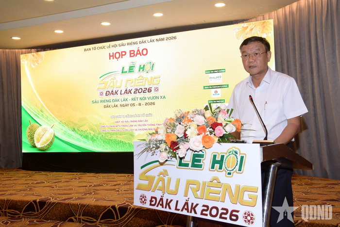 Đồng chí Đào Mỹ, Phó chủ tịch UBND tỉnh Đắk Lắk, Trưởng ban tổ chức lễ hội thông tin về sự kiện.