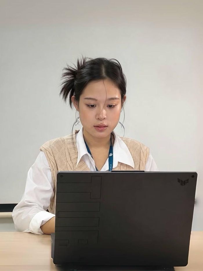 Hoàng Thủy Phương cho rằng, thành tích đến từ việc duy trì kỷ luật và sự bền bỉ trong học tập mỗi ngày.