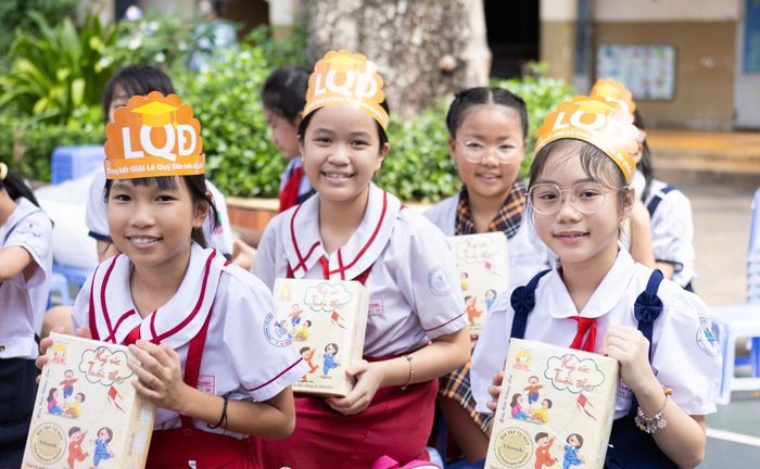 Thí sinh bậc tiểu học tham gia vòng thi chung kết tại Trường Tiểu học Nguyễn Thái Sơn (phường Xuân Hòa, TPHCM)
