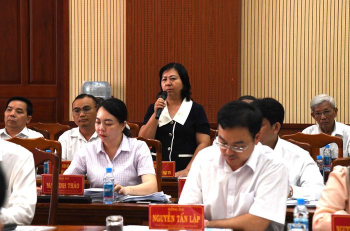  Đại diện doanh nghiệp nêu một số khó khăn trong công tác phát triển đảng viên mới 