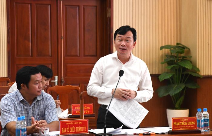  Đồng chí Phạm Thành Chung nêu định hướng, giải pháp công tác phát triển đảng viên mới và xây dựng tổ chức Đảng 