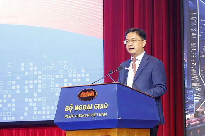  Phó Chủ tịch UBND TPHCM Nguyễn Mạnh Cường phát biểu tại phiên họp. Ảnh: HÀ NGUYỄN 