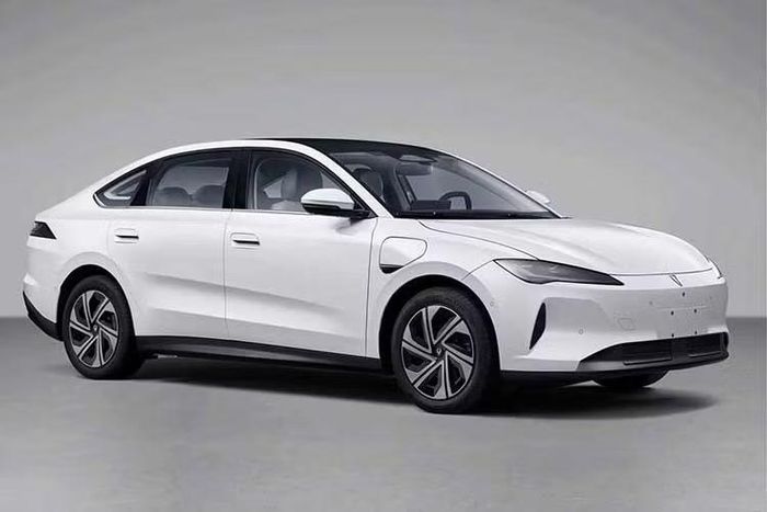 Jetta M6 không chỉ là một sản phẩm mới mà còn là một nỗ lực tái định hình thương hiệu trong bối cảnh thị trường xe điện đang thay đổi nhanh chóng. Sự thành công của mẫu xe này sẽ quyết định tương lai của thương hiệu Jetta trong ngành công nghiệp ôtô.