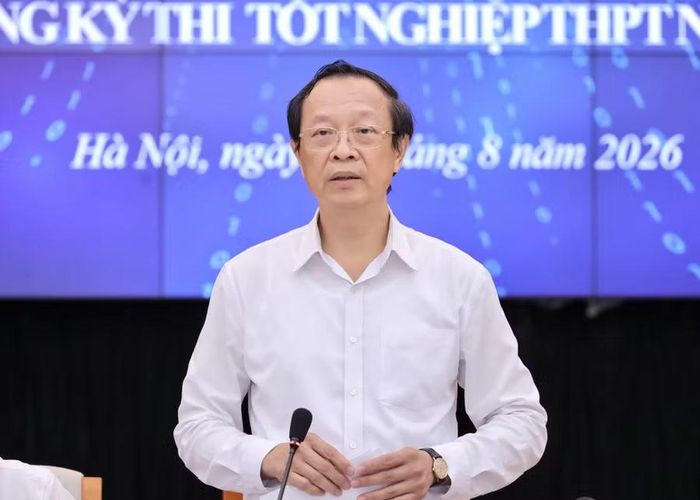 Thứ trưởng Thường trực Phạm Ngọc Thưởng phát biểu tại họp báo.
