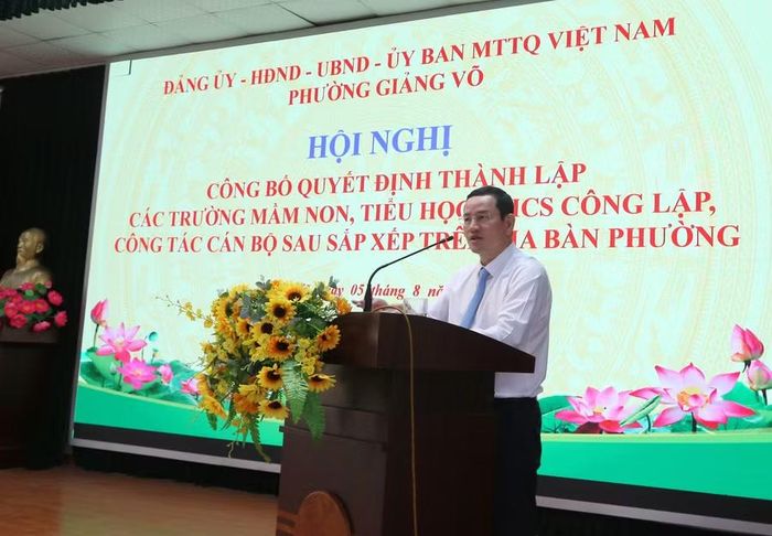 Chủ tịch UBND phường Giảng Võ Cồ Như Dũng phát biểu tại Hội nghị.