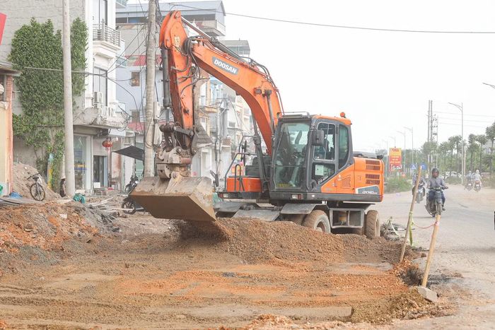 Việc đẩy nhanh tiến độ GPMB và hoàn thành dự án không chỉ có ý nghĩa về mặt hạ tầng mà còn tạo động lực quan trọng thúc đẩy phát triển kinh tế - xã hội, từng bước nâng cao chất lượng đời sống Nhân dân trên địa bàn.