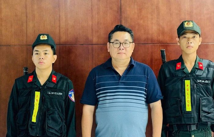 Nguyễn Thành Hiệp tại cơ quan công an.