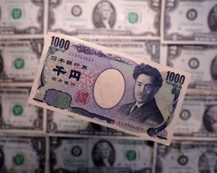 Hình ảnh đồng yen và USD. (Nguồn: Reuters)