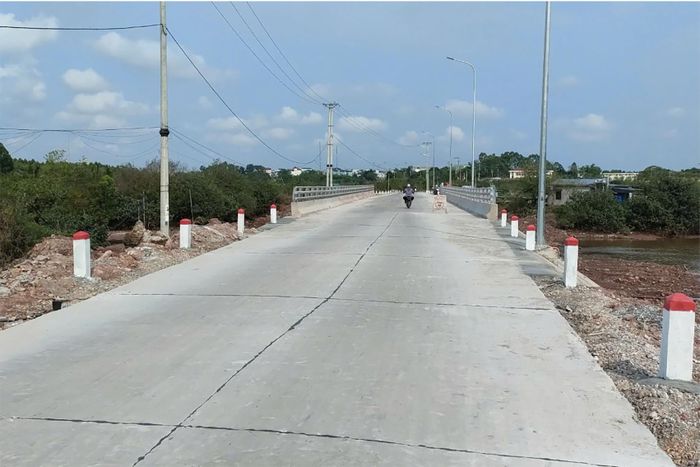 Công trình cầu ngầm tràn đường 4B (cầu 17 nhịp cũ) được xây mới. Ảnh: UBND phường Móng Cái 3