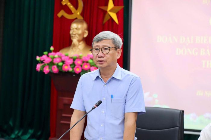 Ông Lê Xuân Hải - Phó Giám đốc Sở Nội vụ TP. Huế, phát biểu tại buổi gặp mặt