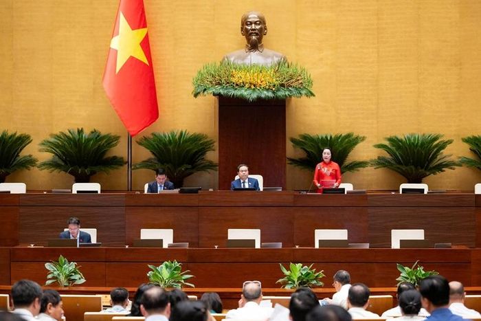 Chủ tịch Quốc hội Trần Thanh Mẫn chủ trì; Phó Chủ tịch Quốc hội Nguyễn Thị Thanh điều hành nội dung làm việc (Ảnh: CTTĐT Quốc hội).