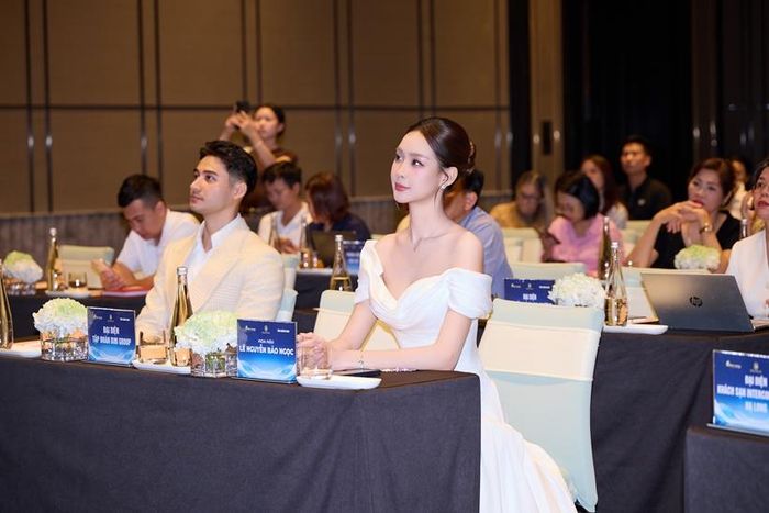  Hoa hậu Lê Nguyễn Bảo Ngọc tham gia họp báo.