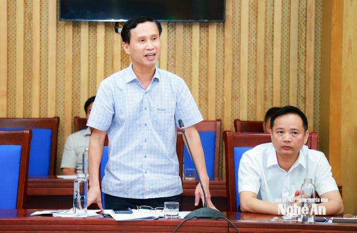 Đồng chí Nguyễn Duy Nhật - Phó Giám đốc Sở Nông nghiệp và Môi trường Nghệ An phát biểu tại cuộc làm việc. Ảnh: Thành Duy