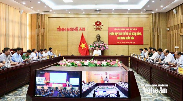 Các đại biểu tham dự hội nghị tại điểm cầu Nghệ An. Ảnh: Hoàng Hiếu