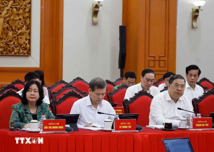 Các đại biểu tham dự Phiên họp thứ nhất Ban Chỉ đạo Trung ương về tổng kết thực tiễn và nghiên cứu sửa đổi, bổ sung Điều lệ Đảng. (Ảnh: Thống Nhất/TTXVN)