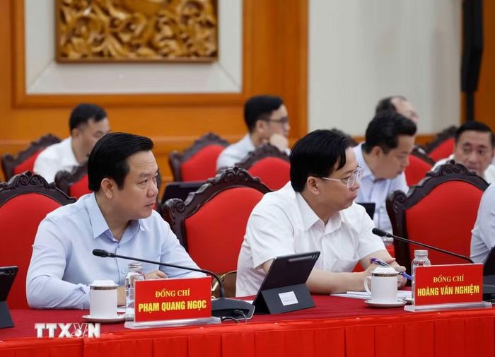 Các đại biểu tham dự Phiên họp thứ nhất Ban Chỉ đạo Trung ương về tổng kết thực tiễn và nghiên cứu sửa đổi, bổ sung Điều lệ Đảng. (Ảnh: Thống Nhất/TTXVN)