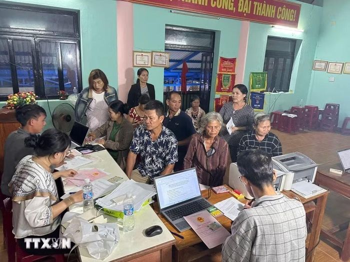 Các địa phương tại Đà Nẵng tăng tốc làm sạch cơ sở dữ liệu đất đai trên địa bàn. (Ảnh: TTXVN phát)
