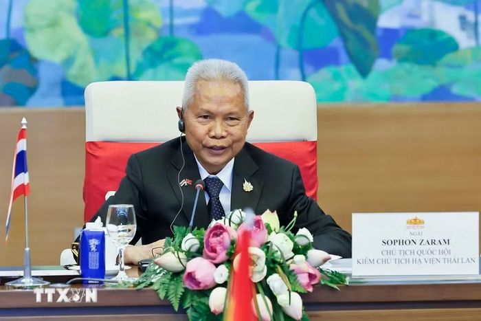 Chủ tịch Quốc hội kiêm Chủ tịch Hạ viện Vương quốc Thái Lan Sophon Zaram phát biểu. (Ảnh: Doãn Tấn/TTXVN)