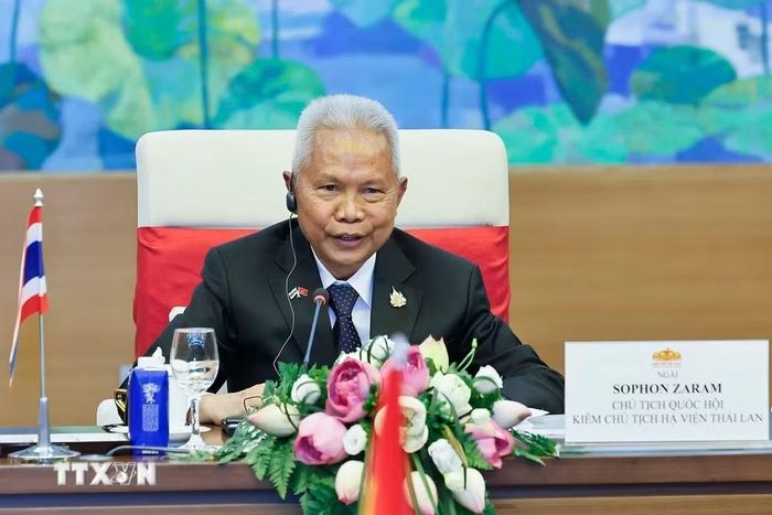 Chủ tịch Quốc hội kiêm Chủ tịch Hạ viện Vương quốc Thái Lan Sophon Zaram phát biểu. (Ảnh: Doãn Tấn/TTXVN)