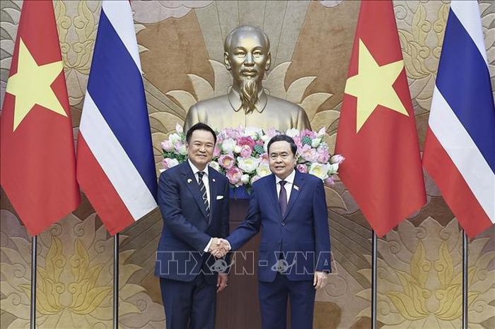 Chủ tịch Quốc hội Trần Thanh Mẫn hội kiến Thủ tướng Thái Lan Anutin Charnvirakul, chiều 8/6/2026. Ảnh: Doãn Tấn/TTXVN