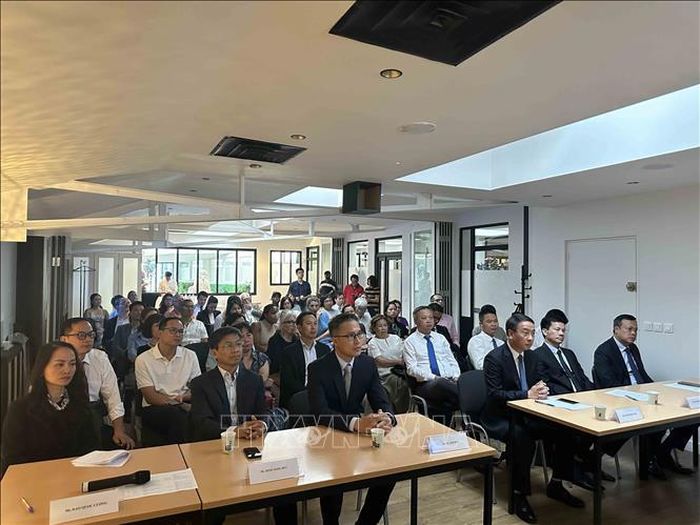 Điểm nhấn của chương trình là phiên đối thoại trực tiếp giữa các cơ quan chuyên môn của Hà Nội với doanh nghiệp và hiệp hội Pháp.